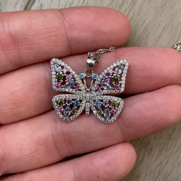 • Butterfly Gem Necklace • - Picture 7 of 10